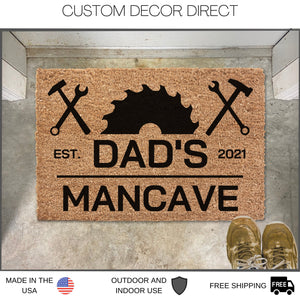 Personalized Fathers Day Gift, Daddys Workshop, Daddys Garage Doormat, Welcome Mat, Gift for Daddys, Daddy Daughter Gift, Shop Doormat