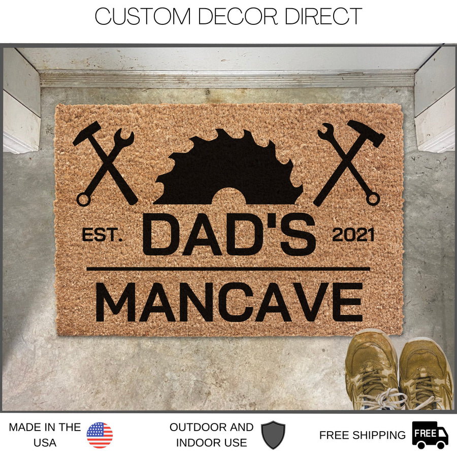 Personalized Fathers Day Gift, Daddys Workshop, Daddys Garage Doormat, Welcome Mat, Gift for Daddys, Daddy Daughter Gift, Shop Doormat